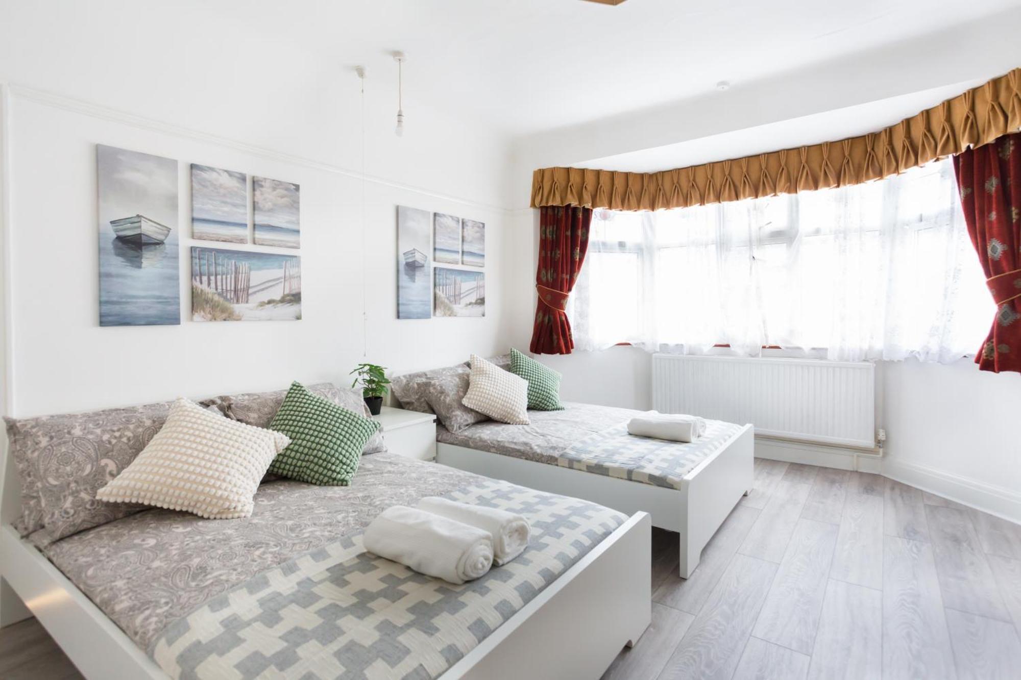 Apartament Kingswood Londyn Zewnętrze zdjęcie